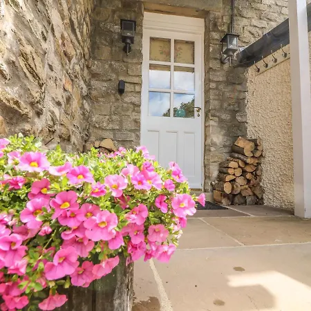 The Garden Lawkland * Austwick